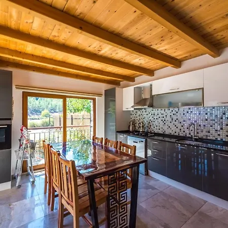 Seabird Villa *